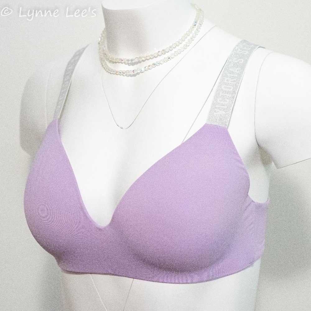 🍃PINK Wireless Comfy Sparkly Straps Bra